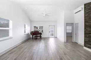 3509 W Rogers Ave, Tampa, FL 33611 - Photo 7