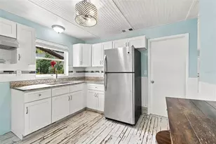 3031 Muir St, Holiday, FL 34691 - Photo 9