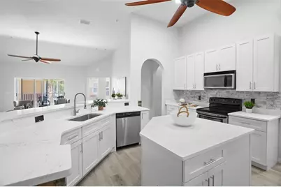 21019 Sunpoint Way #201, Lutz, FL 33558 - Photo 5