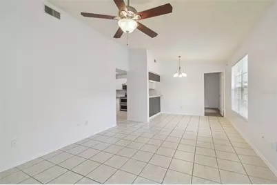 3964 Dream Oak Pl #201, Tampa, FL 33613 - Photo 5