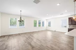 11641 Sweet Tangerine Ln, Tampa, FL 33626 - Photo 9