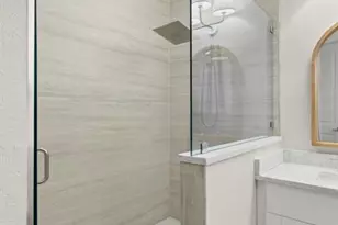 842 19th Ave N, Saint Petersburg, FL 33704 - Photo 33