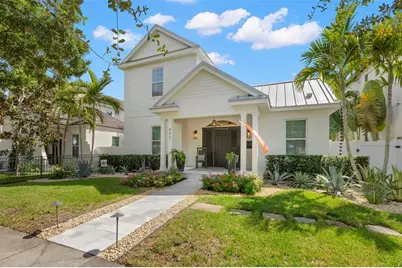 842 19th Avenue N, Saint Petersburg, FL 33704 - Photo 3