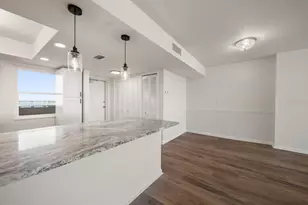 5200 Brittany Dr S, Saint Petersburg, FL 33715 - Photo 13