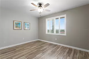 4717 Dolphin Cay Ln S, Saint Petersburg, FL 33711 - Photo 35