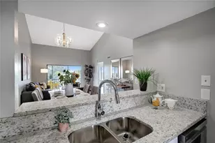 8210 Aquila St, Port Richey, FL 34668 - Photo 9