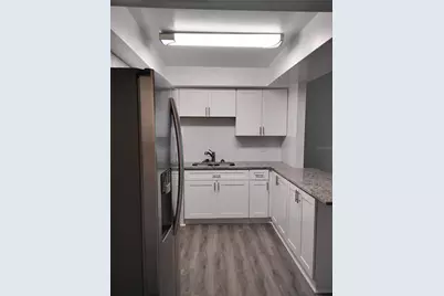 116 SW Jefferson Circle #5, Saint Petersburg, FL 33703 - Photo 5