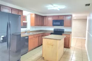 7700 Birchwood Dr, Port Richey, FL 34668 - Photo 15