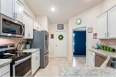11352 Mississippi Kite Avenue, Weeki Wachee, FL 34614 - Photo 13