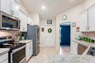 11352 Mississippi Kite Ave, Weeki Wachee, FL 34614 - Photo 13