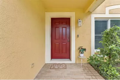 609 Cape Cod Cir, Valrico, FL 33594 - Photo 5