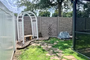 17010 Torvest Ct, Land O Lakes, FL 34638 - Photo 33