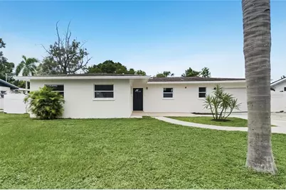 3312 32nd Street W, Bradenton, FL 34205 - Photo 1