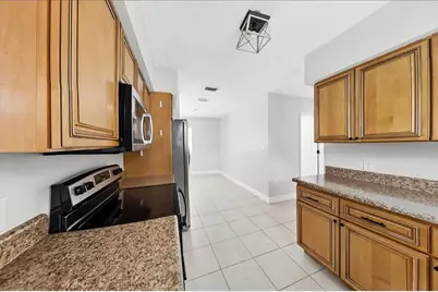 3312 32nd Street W, Bradenton, FL 34205 - Photo 5
