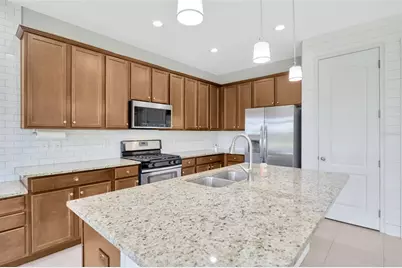 7010 Old Benton Drive, Apollo Beach, FL 33572 - Photo 7
