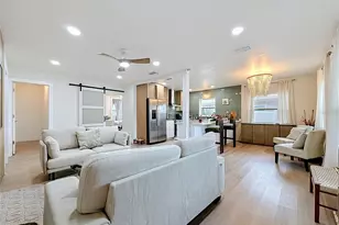 5833 Dartmouth Ave N, Saint Petersburg, FL 33710 - Photo 7