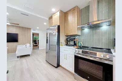 5833 Dartmouth Avenue N, Saint Petersburg, FL 33710 - Photo 19