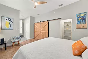 1926 Burlington Ave N, Saint Petersburg, FL 33713 - Photo 21