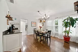 1926 Burlington Ave N, Saint Petersburg, FL 33713 - Photo 17