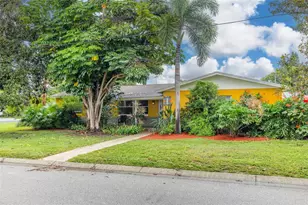 1345 39th St N, Saint Petersburg, FL 33713 - Photo 5