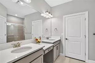 4363 Cairoli Ct, Wesley Chapel, FL 33543 - Photo 13