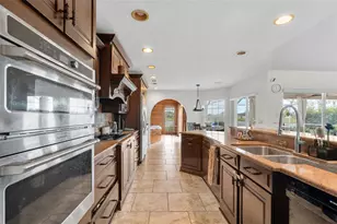 1813 Audubon Trail, Lutz, FL 33549 - Photo 13