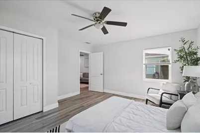 2818 Upton Street S, Gulfport, FL 33711 - Photo 15