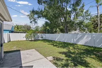 2818 Upton Street S, Gulfport, FL 33711 - Photo 23