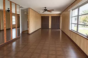 8371 55th Way, Pinellas Park, FL 33781 - Photo 3