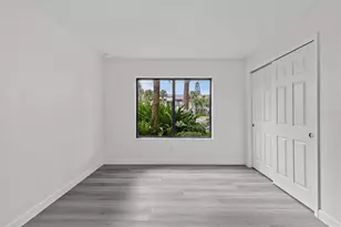 381 Moorings Cove Dr, Tarpon Springs, FL 34689 - Photo 23