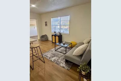 3022 W Meadow Street, Tampa, FL 33611 - Photo 7