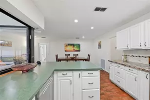 4534 Mohican Trail, Valrico, FL 33594 - Photo 19