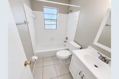 6905 Mathers Lane, Riverview, FL 33578 - Photo 7