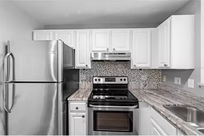 [Address not provided], Tampa, FL 33602 - Photo 5