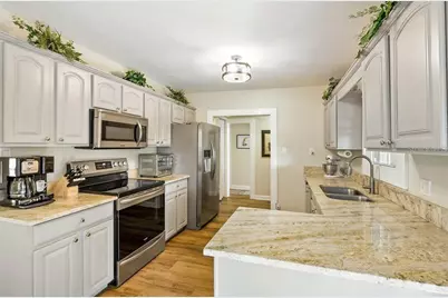 1002 W Indiana Avenue, Tampa, FL 33603 - Photo 13