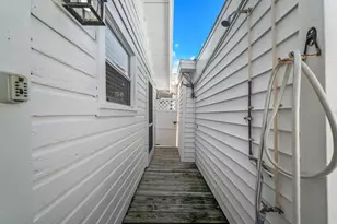 19 Cambria St, Clearwater, FL 33767 - Photo 43