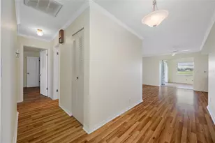 2020 Hullhouse Dr, Sun City Center, FL 33573 - Photo 3
