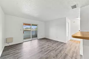 1400 Gandy Blvd N, Saint Petersburg, FL 33702 - Photo 3