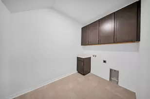 5841 Riverston Ave, Wesley Chapel, FL 33545 - Photo 25