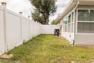 9446 Bayside Ct, Spring Hill, FL 34608 - Photo 37