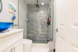 9446 Bayside Ct, Spring Hill, FL 34608 - Photo 15