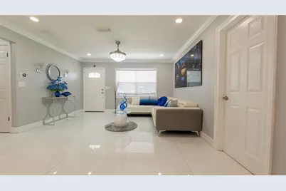 9446 Bayside Court, Spring Hill, FL 34608 - Photo 5