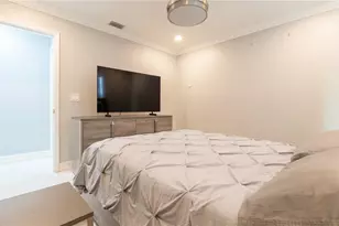 9446 Bayside Ct, Spring Hill, FL 34608 - Photo 13