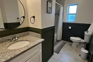 1726 55th St S, Gulfport, FL 33707 - Photo 5