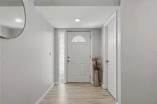 1634 Dale Cir N, Dunedin, FL 34698 - Photo 3