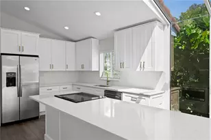 6402 Rubia Cir, Apollo Beach, FL 33572 - Photo 17