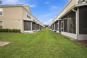 26606 Castleview Way, Wesley Chapel, FL 33544 - Photo 31