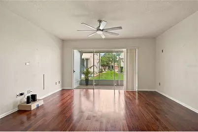 26606 Castleview Way, Wesley Chapel, FL 33544 - Photo 11