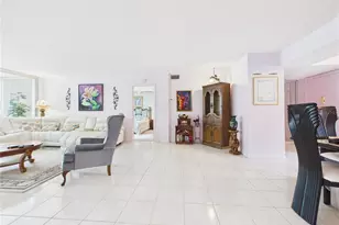 50 Harbor View Ln, Belleair Bluffs, FL 33770 - Photo 3