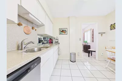 50 Harbor View Lane #18, Belleair Bluffs, FL 33770 - Photo 11